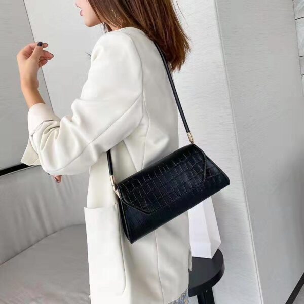 New Handbags - Image 4