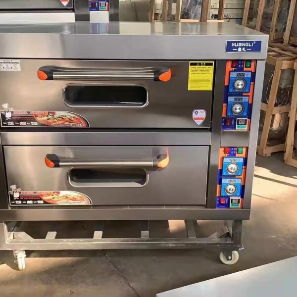 Commercial Oven