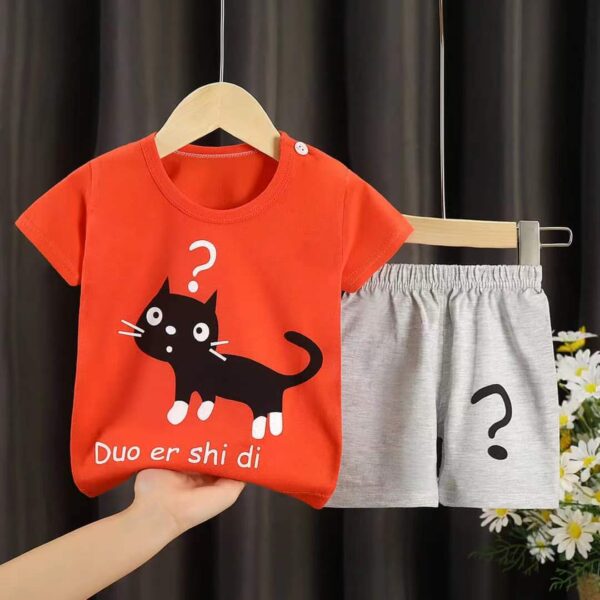 Baby's Clothes - Image 9