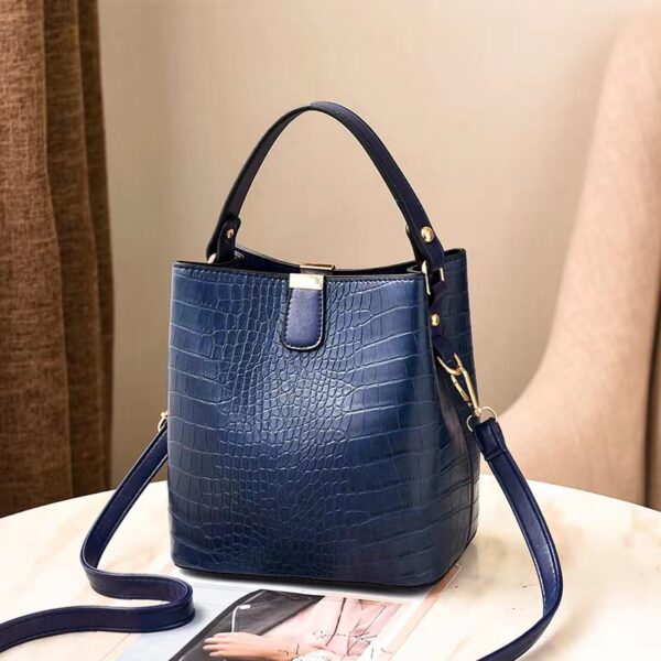 2022 new women's leisure bucket bag single shoulder - Image 8