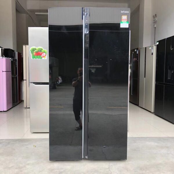 Refrigerator 570L