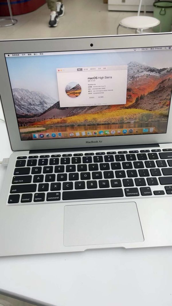 2015 Macbook Air - Image 5